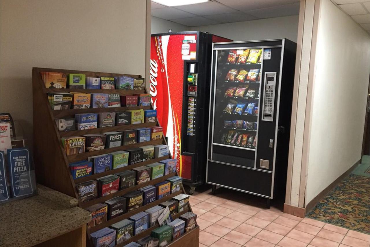 La Quinta Inn By Wyndham Indianapolis East-Post Drive Екстериор снимка