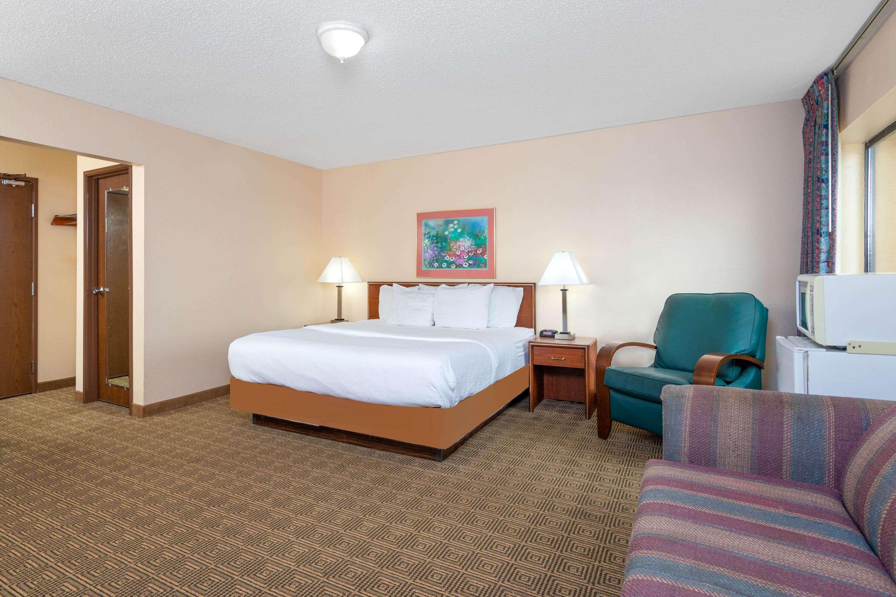La Quinta Inn By Wyndham Indianapolis East-Post Drive Екстериор снимка