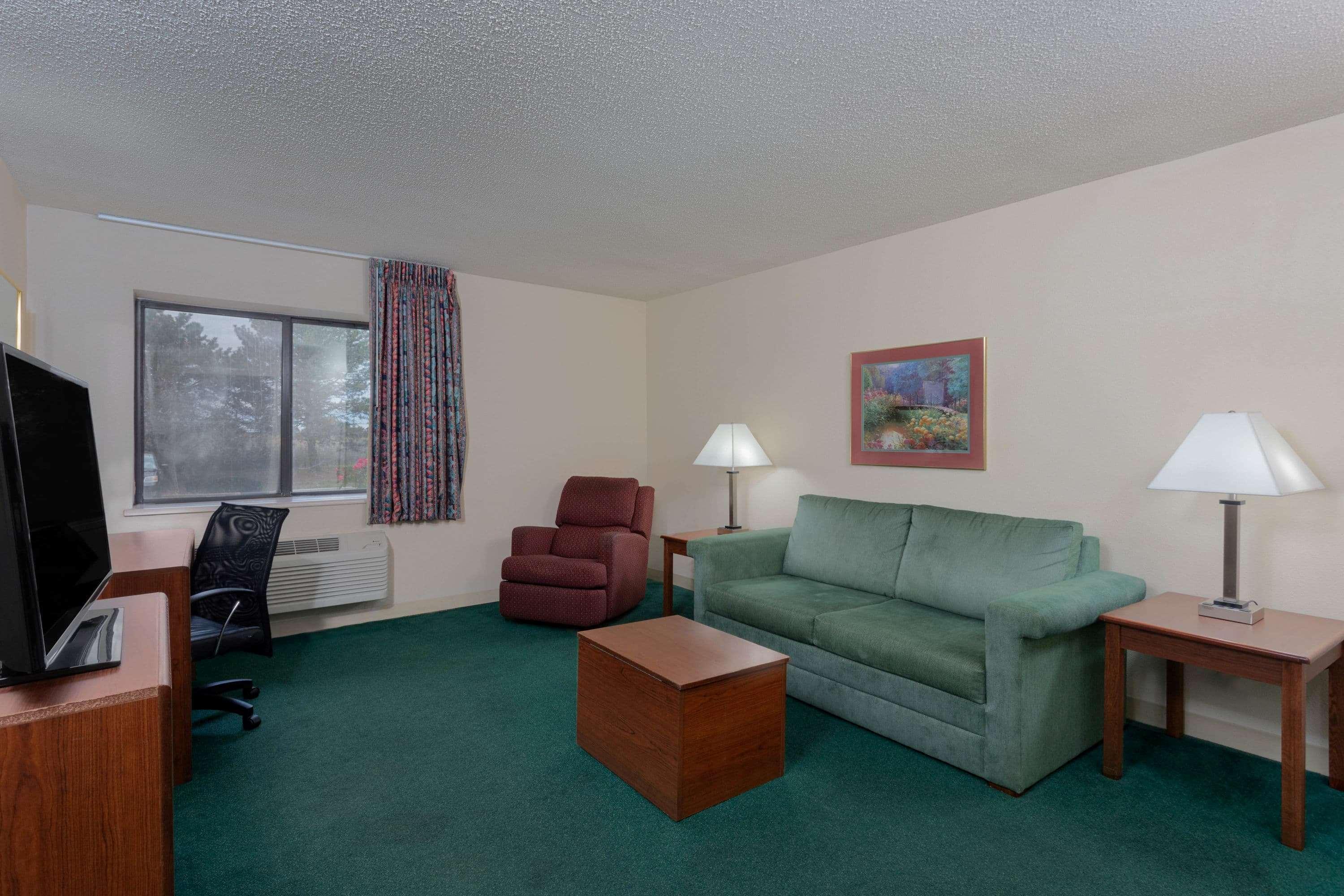 La Quinta Inn By Wyndham Indianapolis East-Post Drive Екстериор снимка